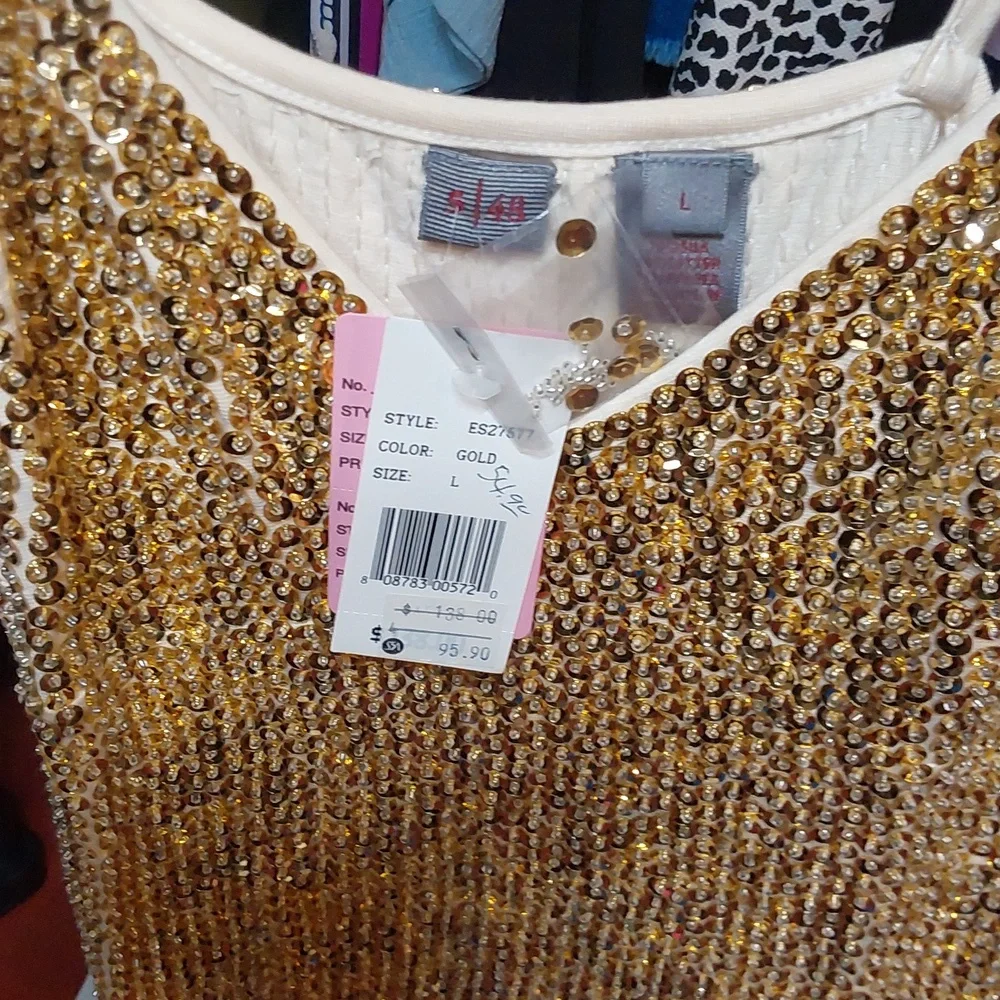 Top - Picture 5 of 5